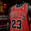 Jersey Michael Jordan terjual Rp73 Miliar. (foto/ANTARA)