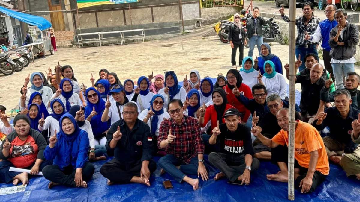 Dandan Arif Dinilai Pilihan Paling Rasional dan Objektif untuk Pilwalkot Bandung Cawalkot Dandan selepas dialog dengan warga.
