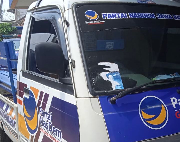 Mobil pick up milik Garda Partai NasDem Bandung Barat hilang digondol maling di Kampung Babakan, Desa Ciburuy, Kecamatan Padalarang. Dok NasDem KBB