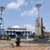 Alun Alun Banjar dan Mesjid Agung masih dalam satu area, namum belakangan terungkap, aset itu bukan milik Pemkot Banjar. (Cecep Herdi/Jabar Ekspres)