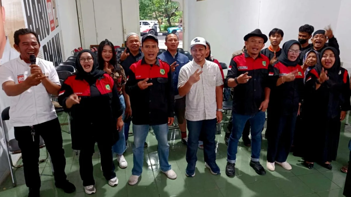 Perwakilan FMPP saat menyampaikan dukungan di Sekber Haru - Dhani, Selasa (12/11).