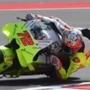 Pembalap VR46 Marco Bezzecchi saat latihan MotoGP Mandalika di Pertamina Mandalika International Street Circuit, Lombok Tengah, NTB. (Foto/ANTARA)