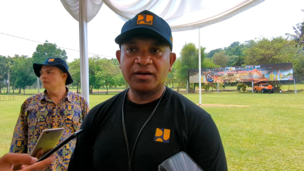 BBWS Gelar Apel Siaga Bencana di Wilayah Sungai Citanduy Kepala BBWS Citanduy Erloy Koyari saat diwawancara awak media usai Apel Siap Siaga, di Kota Banjar, Rabu 13 November 2024. (Cecep Herdi/Jabar Ekspres)