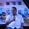 Di Hadapan Pengusaha Reklame, Haru Suandharu Sampaikan Komitmen Kolaborasi Pentahelix Haru Suandharu saat menjabarkan visi misi di hadapan anggota IPRKB, Senin (18/11).