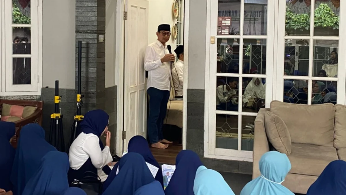 Dapat Dukungan Lagi dari Ibu-ibu Pengajian, Dandan: Mudah-mudahan Bermanfaat Dapat Dukungan Lagi dari Ibu-ibu Pengajian, Dandan: Mudah-mudahan Bermanfaat