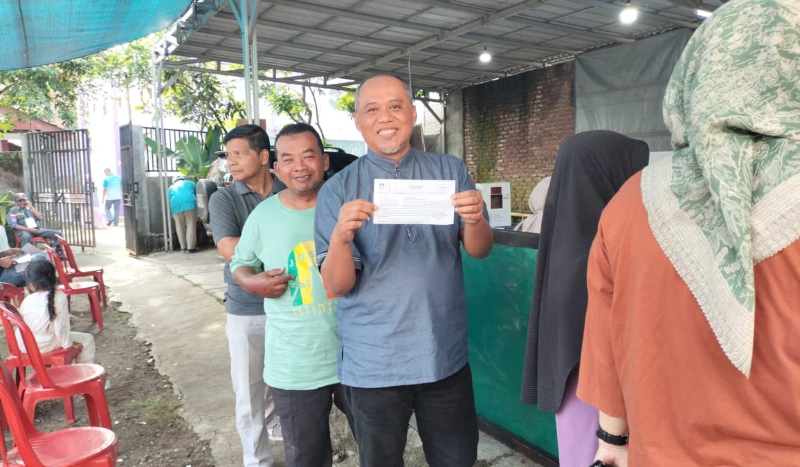 Ketua DPRD Cimahi Imbau Pemimpin Terpilih Tak Khianati Amanah Rakyat Ketua DPRD Kota Cimahi, Wahyu Widyatmoko saat Melakukan Pencoblosan (mong)