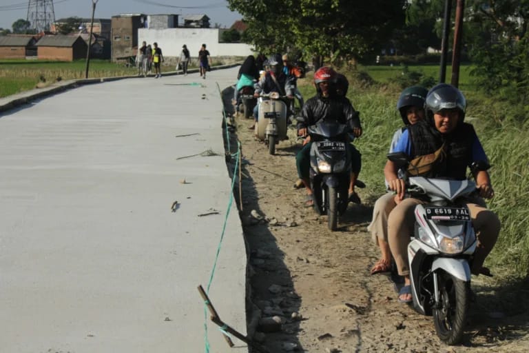 DBMPR Jabar Pastikan Kemantapan Jalan Tuntas Sebelum Nataru Ist. DBMPR Jabar pastikan kemantapan jalan tuntas sebelum Nataru. Dok Jabar Ekspres.