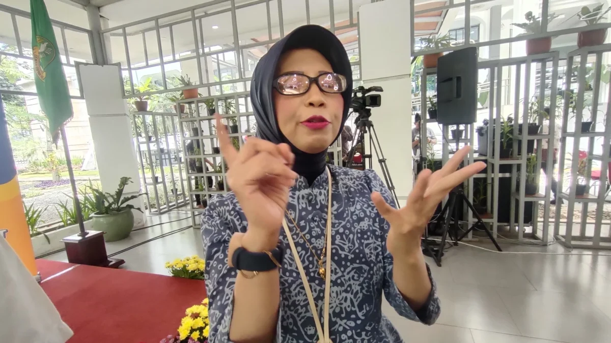 DPMPTSP Jabar Dorong UMKM Berkualitas melalui Peningkatan Legalitas Dok. Kepala DPMTSP Jabar, Nining Yulistiani. Jum'at (13/12). Foto. Sandi Nugraha