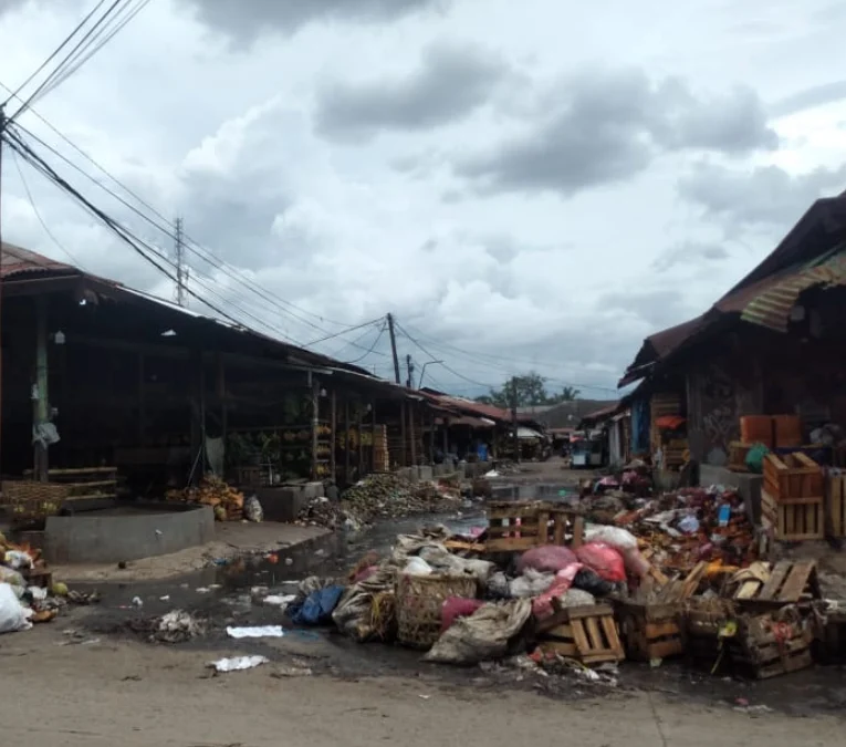 Tumpukan Sampah di Pasar Gedebage jadi Simbol Kegagalan Penanganan Sampah Kota Bandung, Pemerintah Diminta Tanggap Tumpukan Sampah di Pasar Gedebage Simbol Kegagalan Penanganan Sampah Kota Bandung