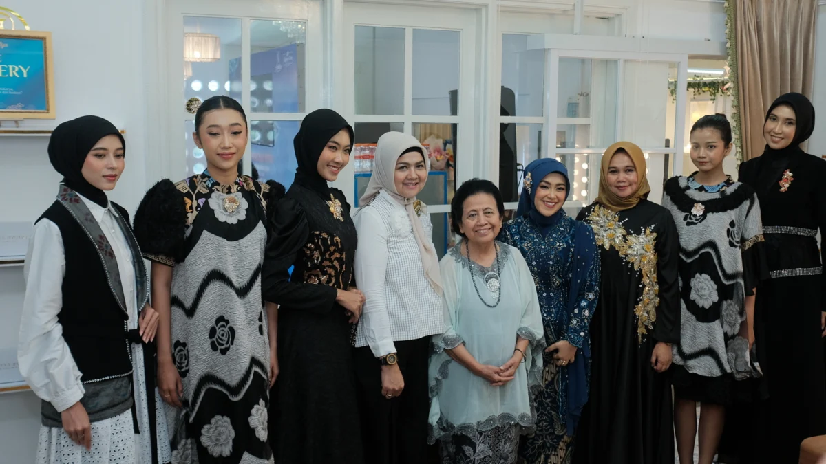 Ardelya Craft Resmikan Butik Pertama di Bandung, Rayakan 15 Tahun Berkarya dalam Seni Kriya Indonesia