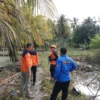 Tim Rescue Unit Siaga SAR Cianjur dibantu Tim Rescue Basarnas Kantor SAR Bandung beserta unsur gabungan saat melakukan pantauan ke lokasi bencana di Kabupaten Cianjur wilayah Selatan