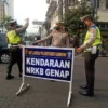 Ist. Pengaturan arus lalulintas dengan metode ganjil-genap. Dok Jabar Ekspres.