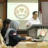 Adiyana Slamet kembali masuk daftar komisioner KPID Jabar 2024 - 2027. (Son / Jabar Ekspres)