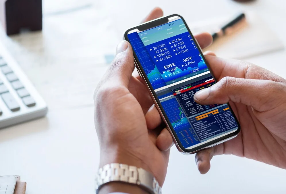 Dapat Keuntungan dari Aplikasi Investasi Saham Terbaik yang Diawasi OJK 2025