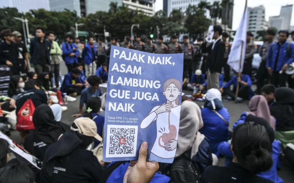 Sejumlah mahasiswa lakukan aksi penolakan kenaikan PPN 12 persen. (Foto/ANTARA)
