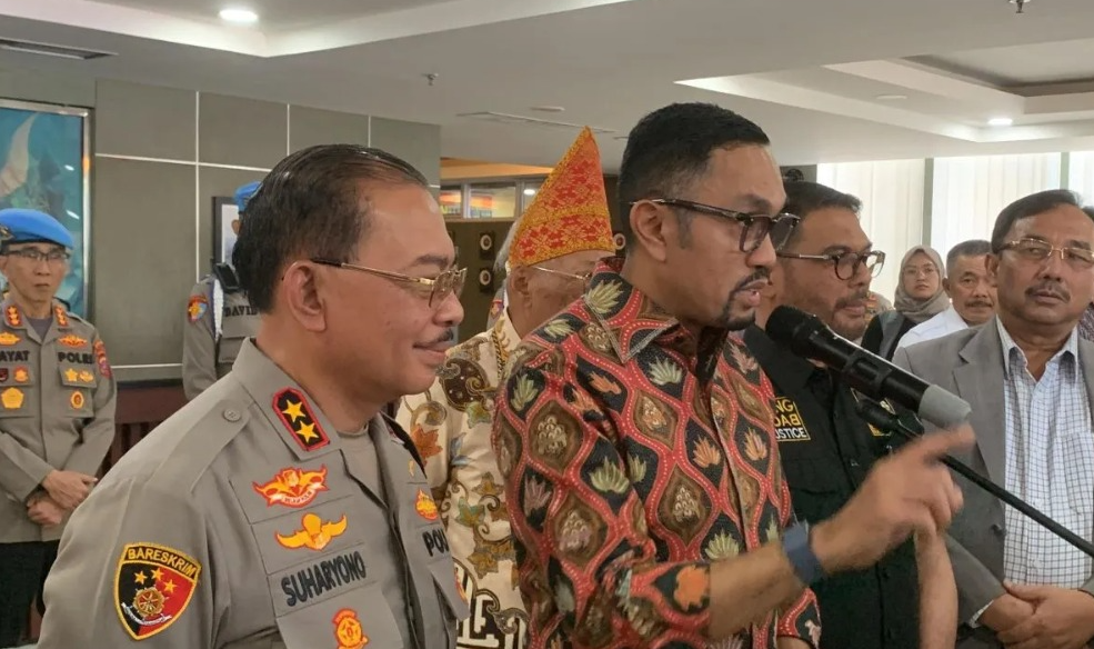 Akhir Tahun, Polri Lakukan Mutasi 734 Pati dan Pamen Kapolda Sumbar Irjen Pol Suharyono. (Foto/ANTARA)