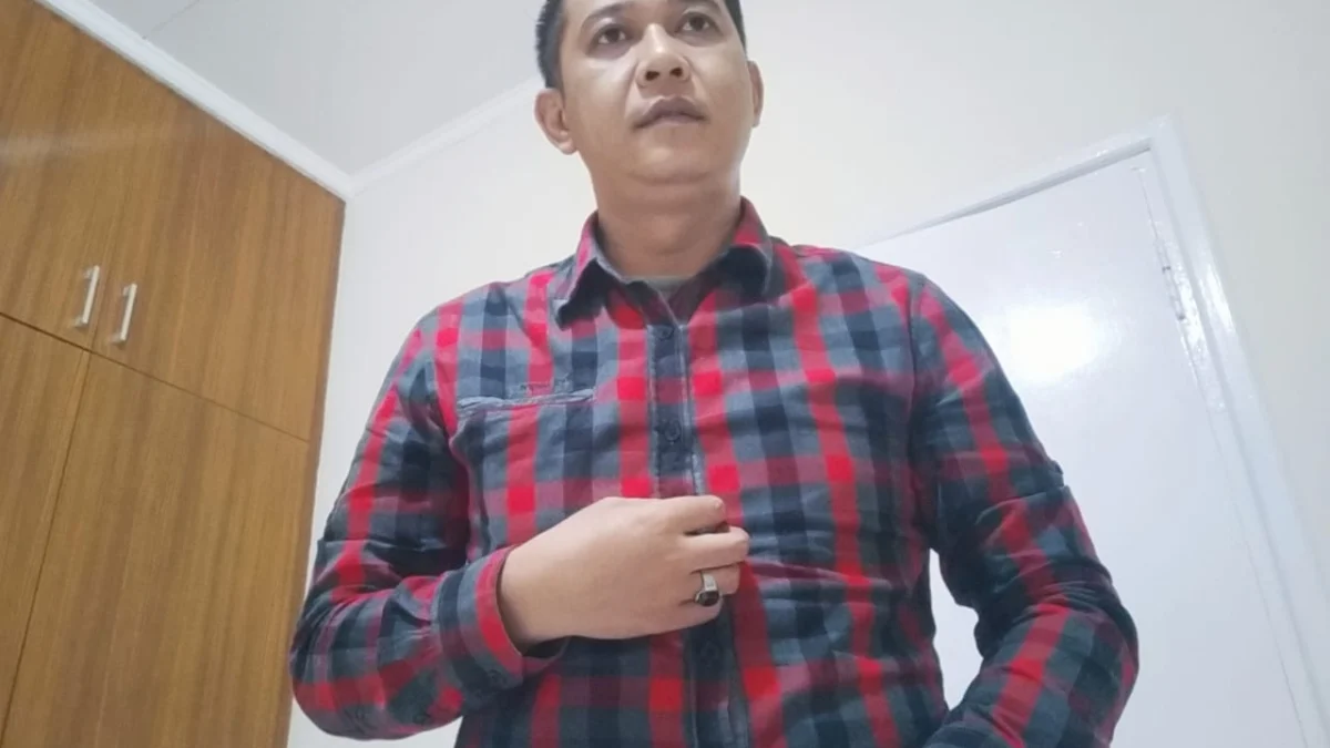 Walhi Jabar Soroti Privatisasi Mata Air Cihampelas oleh PDAM dan PT Kreasi Papan di Cileunyi Bandung Direktur Eksekutif Walhi Jabar, Wahyudin Iwang