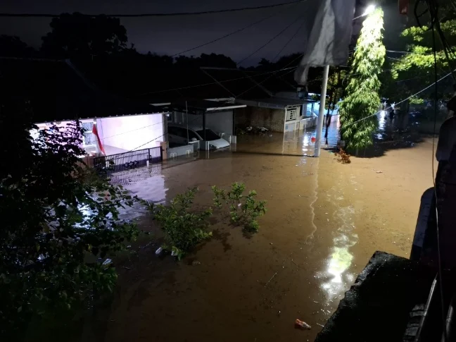 Sejumlah pemukiman di Kabupaten Cirebon terendam banjir