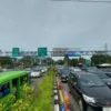 Situasi arus lalu lintas di Simpang Gadog, Senin (27/1). Foto : Regi / Jabar Ekspres