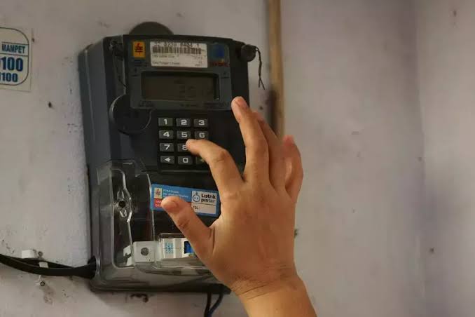 Apa Arti Kode R1MT dan R1M 900 VA, Cek Infonya di Sini