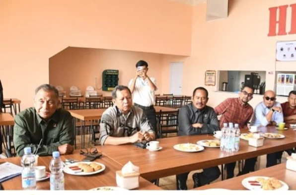 Keberadaan tempat wisata yang dibangun oleh anak perusahan PT Jaswita mendapat sorotan dar kalangan dewan di DPRD Jawa Barat.