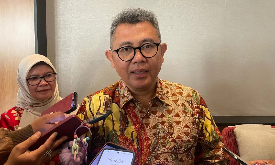 Tekan Tren Kasus Kekerasan Perempuan dan Anak Melalui Puspaga Pj Bupati Bandung Barat, Ade Zakir Hasyim saat ditemui di Padalarang. Dok Jabar Ekspres