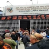 Dok situasi pasca terjadinya gesekan dua kelompok ormas di jl. BKR Bandung pada Rabu (15/1) kemarin. Foto. Sandi Nugraha/Jabar Ekspres/