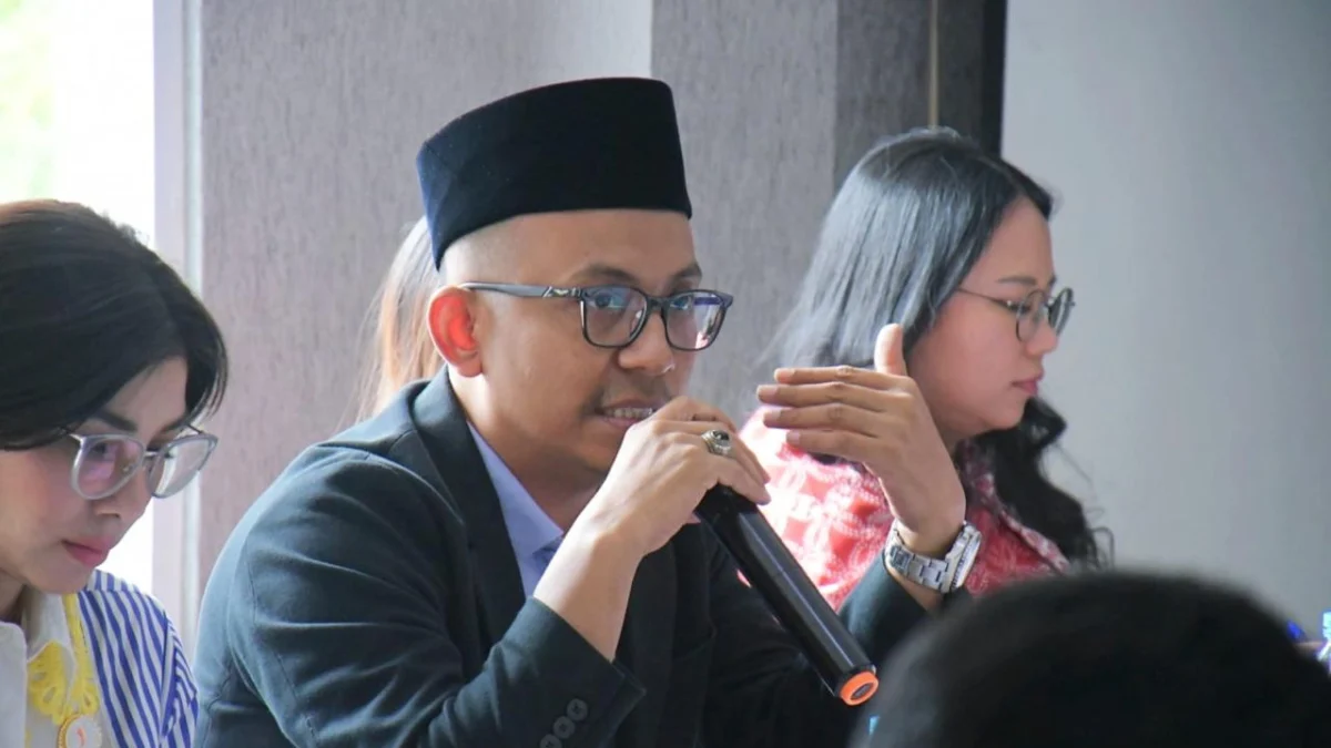 Anggota Komisi 5 DPRD Provinsi Jawa Barat dari Fraksi PKB, Maulana Yusuf Erwinsyah soroti analisi APBD Dedi Mulyadi. (Yanuar Baswata/Jabar Ekspres)