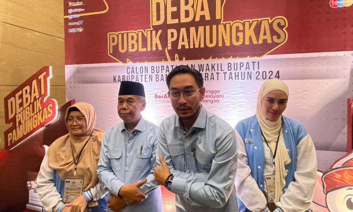 Bupati dan Wakil Bupati Bandung Barat terpilih, Jeje Ritchie Ismail dan Asep Ismail. Dok Jabar Ekspres/wit
