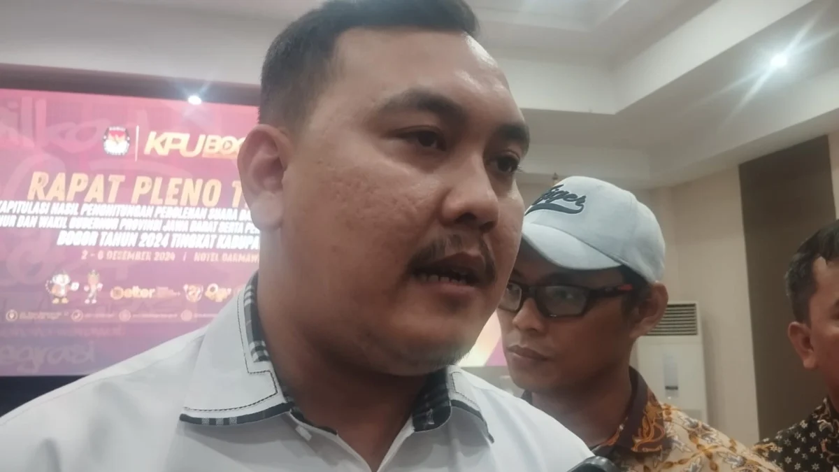 Silpa Pilkada KPU Kabupaten Bogor Capai Rp30 Miliar? Ketua KPU Kabupaten Bogor, M Adi Kurnia. Foto : Sandika / Jabar Ekspres