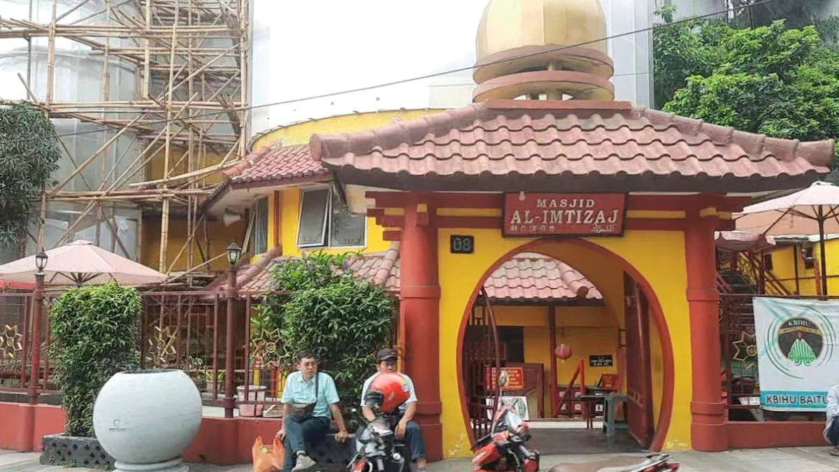 Masjid Al-Imtizaj: Simbol Harmoni, Perpaduan Budaya Tionghoa dan Islam di Kota Bandung Masjid Al-imtijaz di bandung - Dewi Regita / Magang Jabar Ekspres
