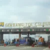 Tol Padaleunyi / Dewi Regita