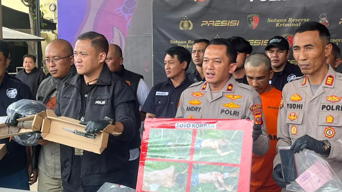 Pembunuhan di Cireundeu Cimahi Terkuak, Pelaku Kesal dan Ingin Rebut Motor Korban Polres Cimahi Berhasil Mengungkap Tindak Pidana Pembunuhan usai Penemuan Mayat di Cireundeu Kota Cimahi/Firman Satria/Jabar Ekspres/