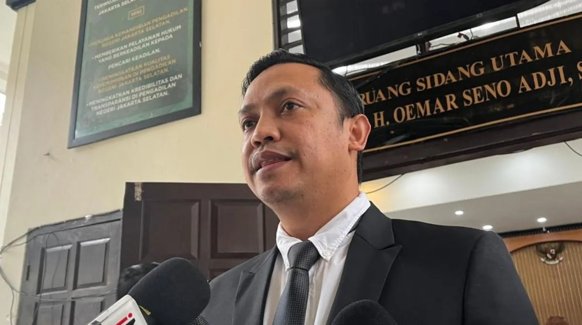 Usai Ditolak PN Jaksel, Tim Kuasa Hukum Hasto Pertimbangkan Terkait Permohonan Praperadilan Baru Tim kuasa hukum Sekretaris Jenderal PDI Perjuangan Hasto Kristiyanto. (foto ANTARA)