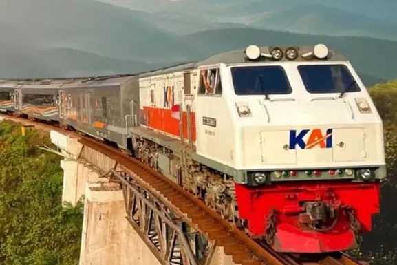 Cara War Tiket Kereta Api Tambahan untuk Mudik Lebaran 2025, Link Beli Mulai Dibuka Hari Ini
