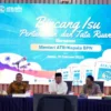 Menteri Nusron Bincang Isu Pertanahan dan Tata Ruang yang berlangsung di Aula Prona, Jumat (21/02/2025).