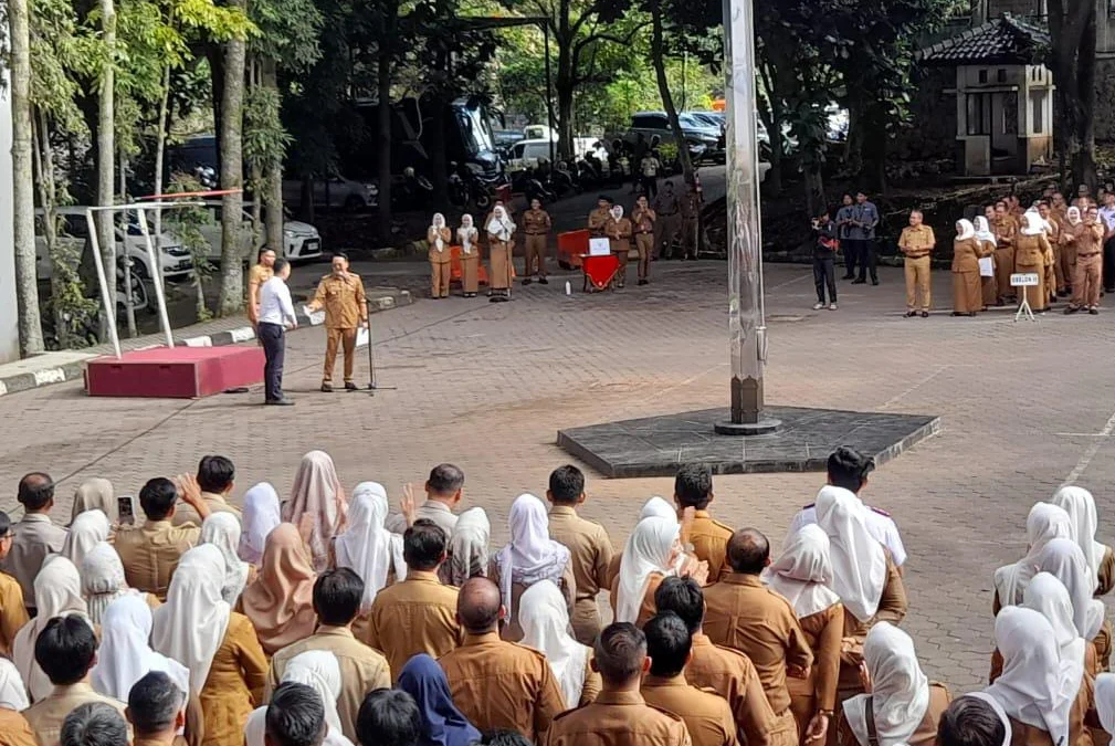 Apel Perdana Wakil Wali Kota Cimahi, Adithia Yudhistira Tegaskan Sinergitas dan Keterbukaan di Kalangan ASN (Mong)