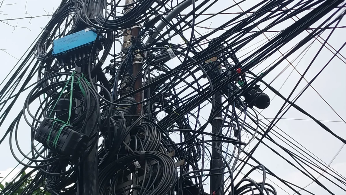 Ilutrasi kabel listrik semrawut/Foto: Istimewa/