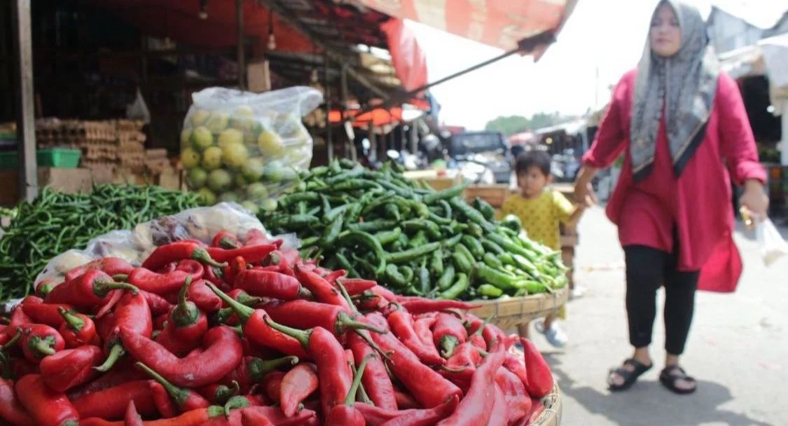 4 Hari Jelang Ramadan, Harga Bapok di Bandung Barat Naik Signifikan Harga kebutuhan pokok empat hari jelang Ramadan alami kenaikan cukup signifikan. Dok Jabar Ekspres