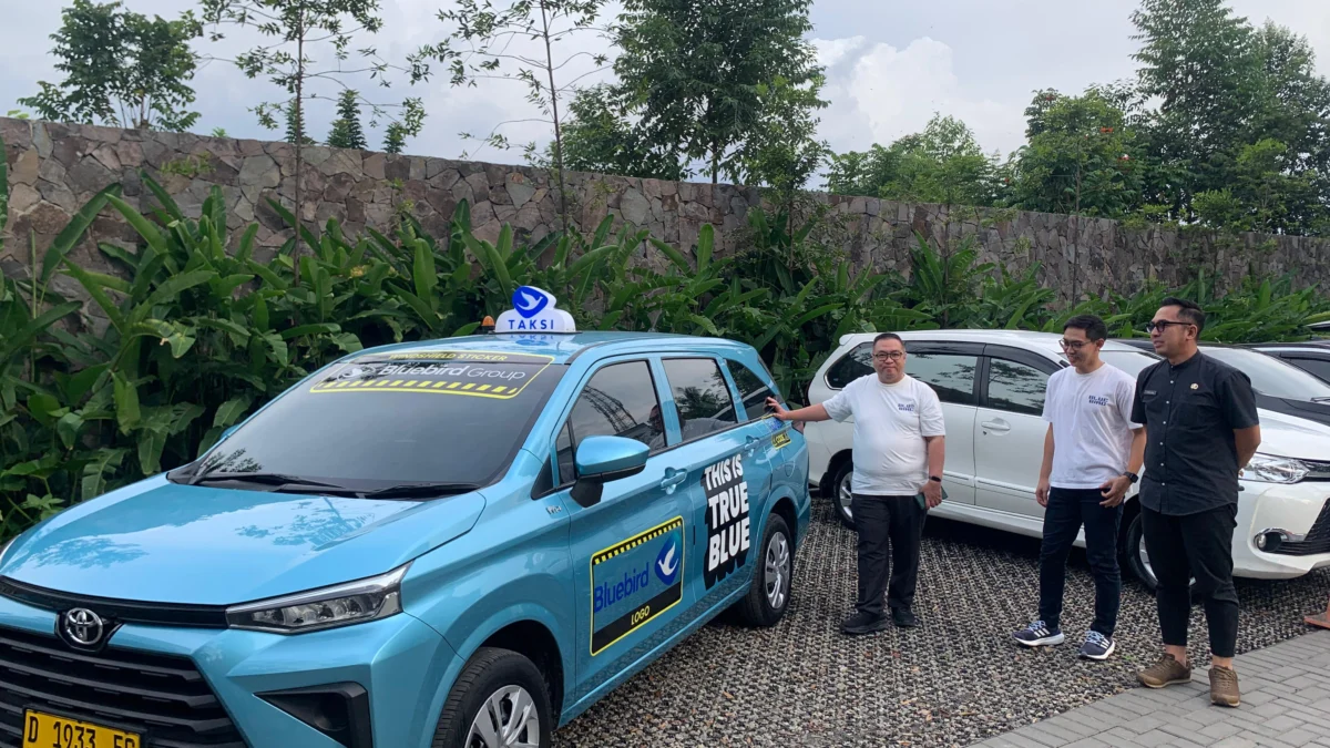 Hadirkan Solusi Mobilitas Nyaman, Bluebird Luncurkan Kampanye #TrueBlue di Kota Bandung