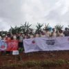 Yayasan Odesa Indonesia bersama SMAK 1 Penabur Bandung tanam 3000 bibit pohon.