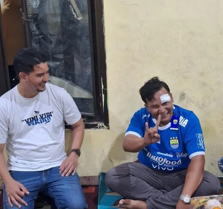 Iwan korban pengeroyokan Jakmania di Stasiun Jatinegara/Foto: VPC