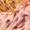Ayam potong jelang Ramadan 2025 di Kabupaten Bandung Barat alami kenaikan. Minggu (23/2). Dok Jabar Ekspres/Suwitno