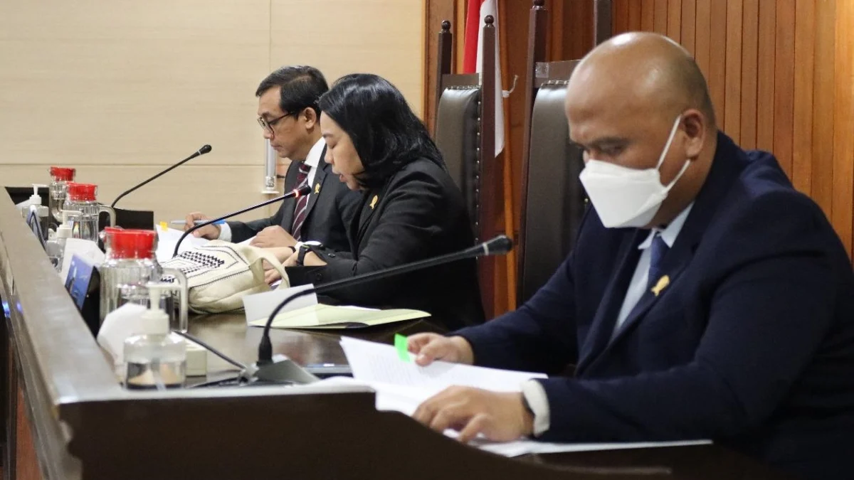 Terbukti Bersekongkol, KPPU Jatuhkan Denda Rp3 M ke PT Maruka Indonesia JATUHKAN SANKSI: Pelaksanaan Sidang Majelis Pembacaan Putusan terhadap PT Maruka Indonesia yang dilaksanakan di Ruang Sidang KPPU Jakarta, Selasa, 25 Februari 2025 sore.