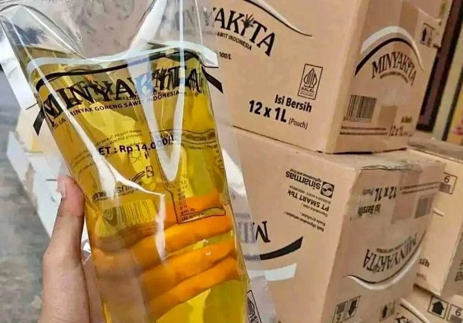 Keberadaan minyak goreng kemasan ekonomis atau dikenal dengan Minyakita sekarang kondisinya sudah semakin susah didapatkan dipasaran.