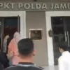 Salah satu Video unggahan korban Aplikasi DBC saat mendatangi Polda Jambi.