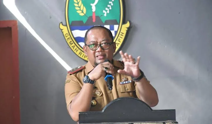 Penjabat (Pj) Wali Kota Banjar, Dr. H. Soni Harison, AP., S.Sos.,
