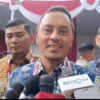 Ketua DPP Partai NasDem Willy Aditya saat memberikan tanggapan kepada awak media di Padepokan Garuda Yaksa, Hambalang, Kabupaten Bogor, pada Jumat (14/2). Foto : Ist