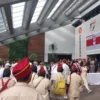 Situasi SICC di dalam gerbang, kader gerindra mulai berdatangan, Sabtu (15/2). Foto: Regi / Jabar Ekspres