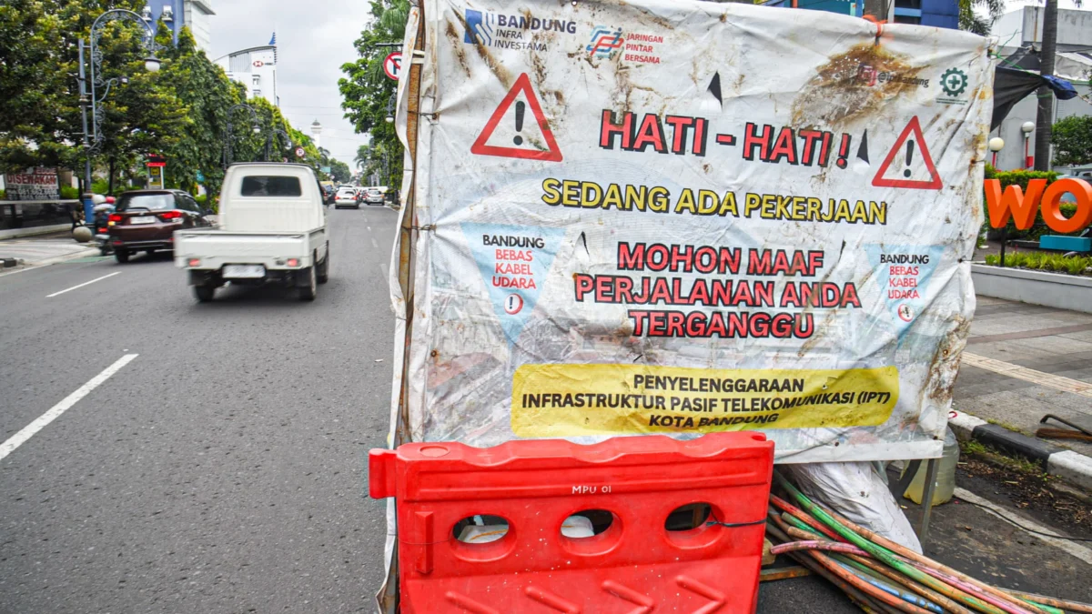 Ilustrasi proyek galian ducting di Kota Bandung. Foto: Dimas Rachmatsyah / Jabar Ekspres